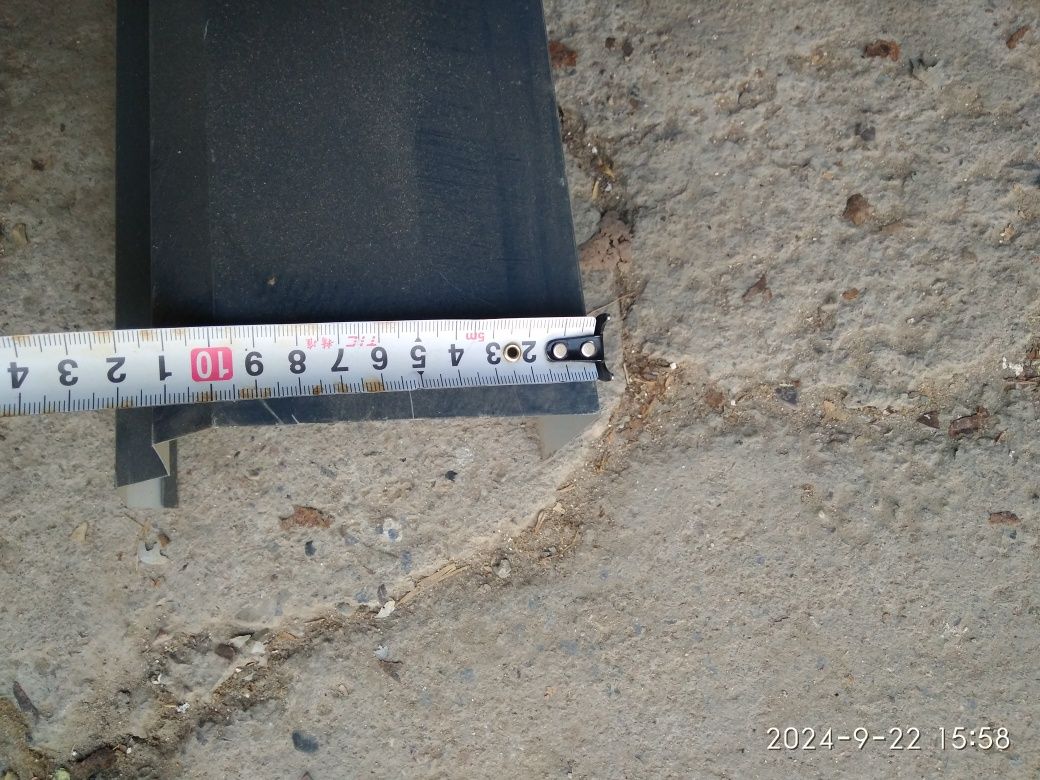 Водосток новый 3шт