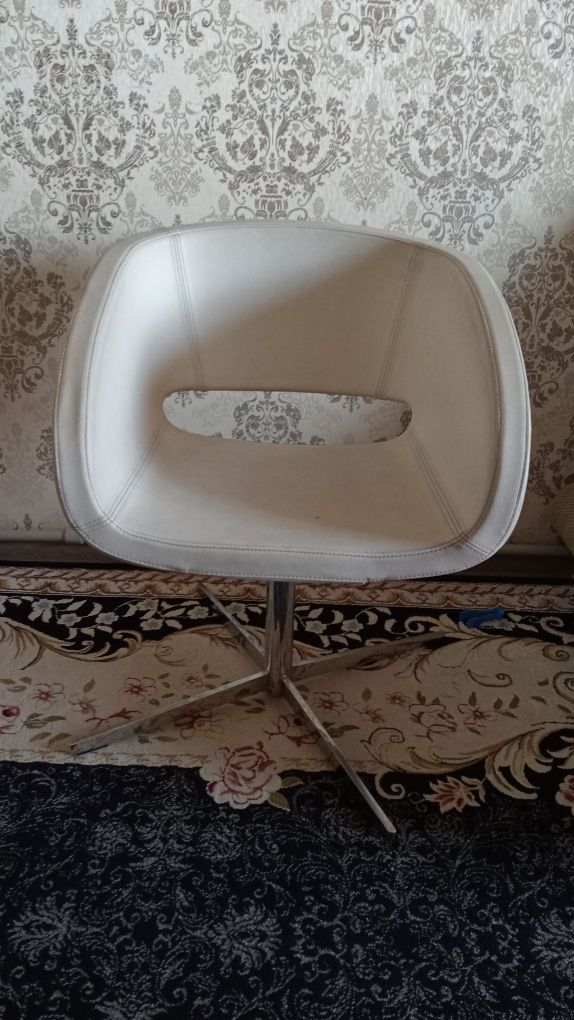 Продам    кресло