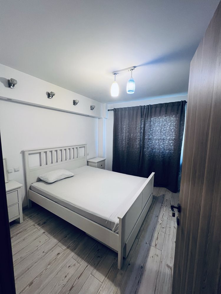 Inchiriez apartament