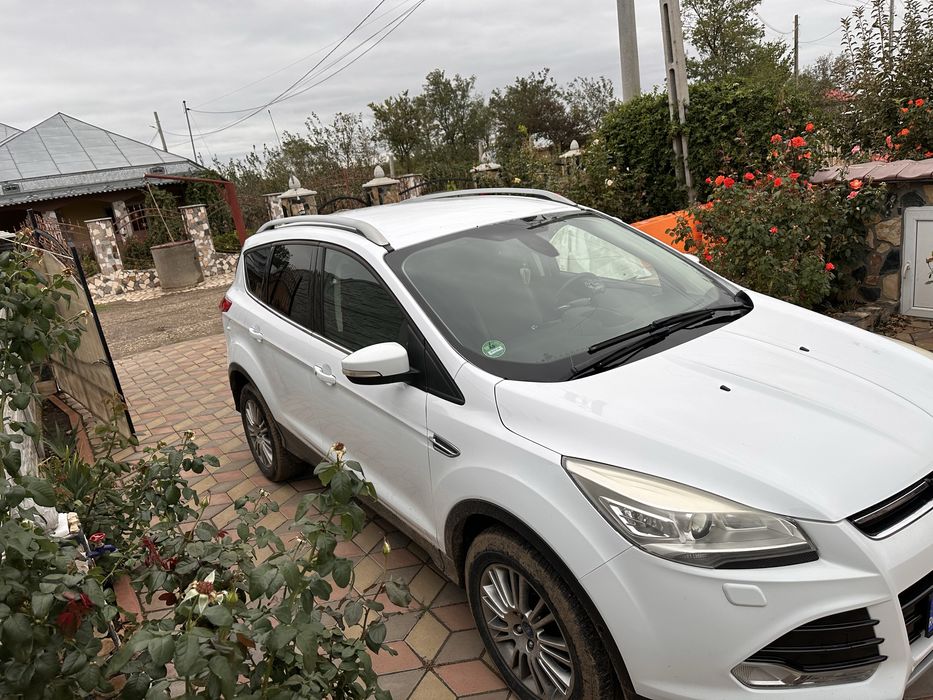 Ford kuga titanium 4x4