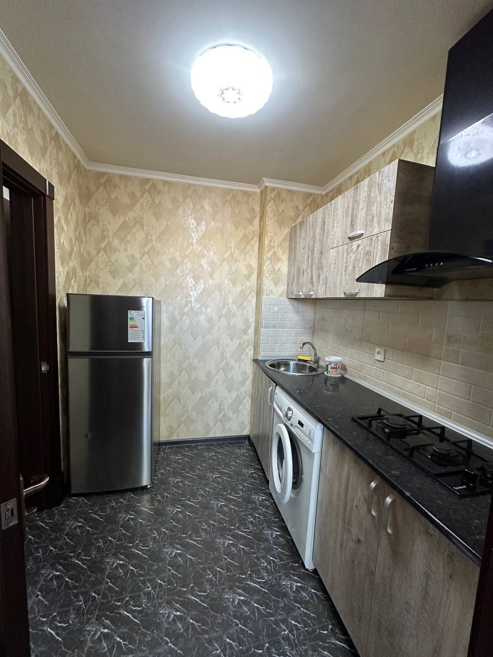 Сдаётся 1в2/4/4 Балкон 2х6 Всё Есть 190 школа