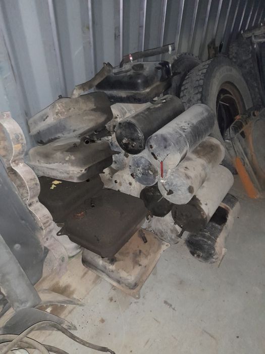 Зил запчастлар сотилади