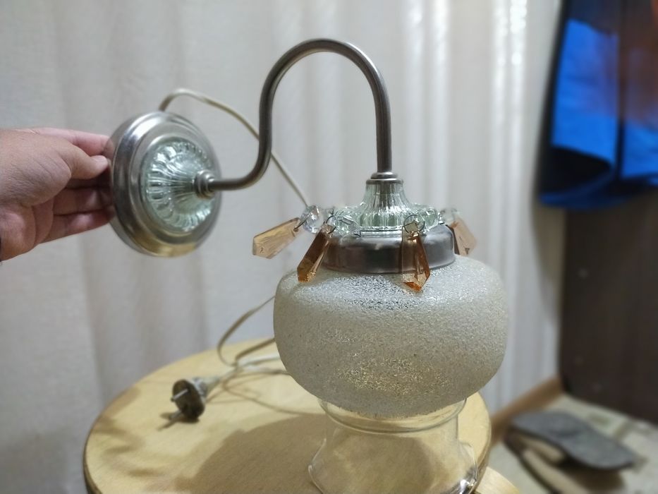 Настенный светильник