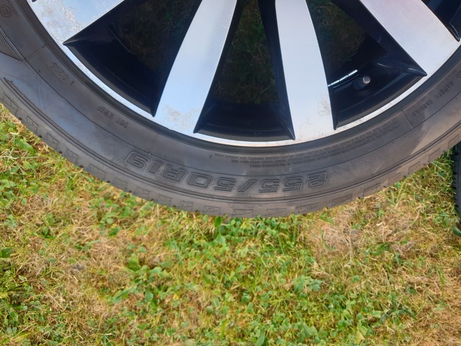 Vând jante aliaj R19 cu cauciucuri BMW X3,  X5