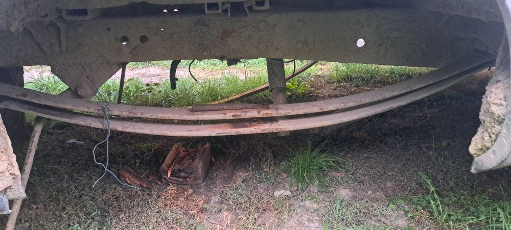 Vand arcuri de greutate iveco daily dublu ax