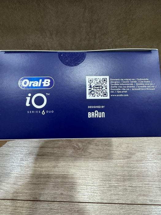 Periuta electica model oral b iO6