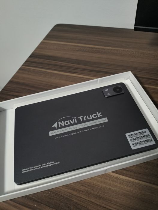 OKAZIE Tableta GPS NaviTruck 2025 setata pentru camion de 10 inch