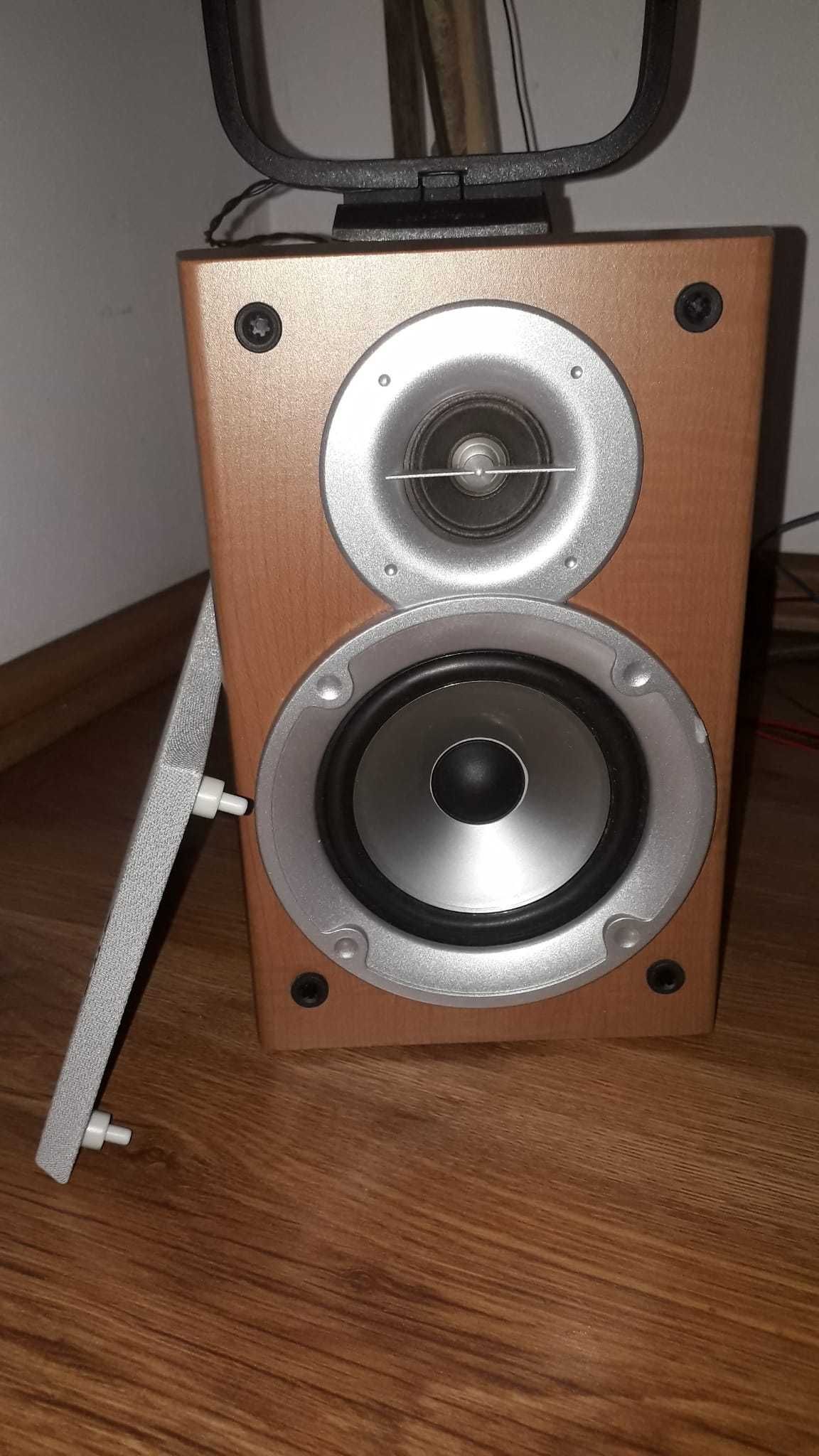 Micro combina audio JVC UX-P550 cu dvd