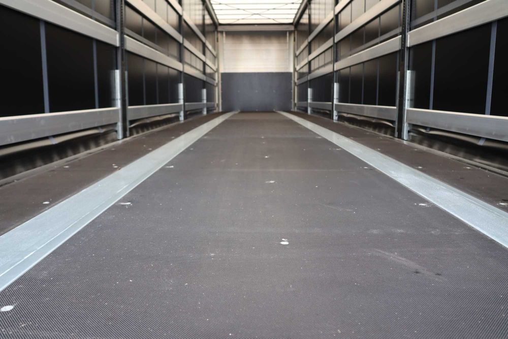 Koegel Cargo - semiremorca prelata culisanta - STOC