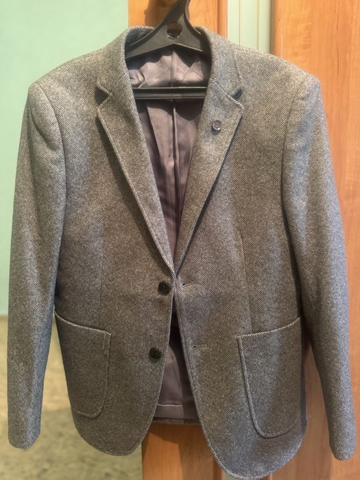 Продам мужской пиджак