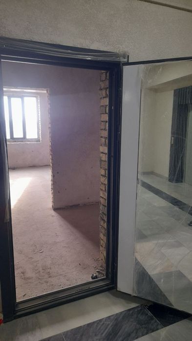 Квартира сотилади