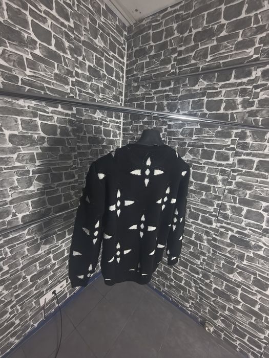 Luis Viton блуза/пуловер