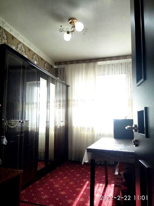 Yangihayot tumanida kvartira sotiladi