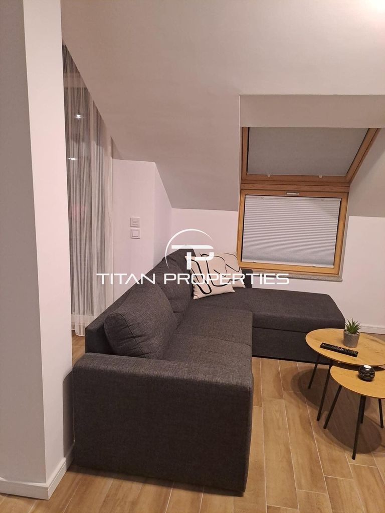 Дава се под наем Четиристаен апартамент в Пловдив, Мараша - 120 кв.м за 600 € - Снимка #2
