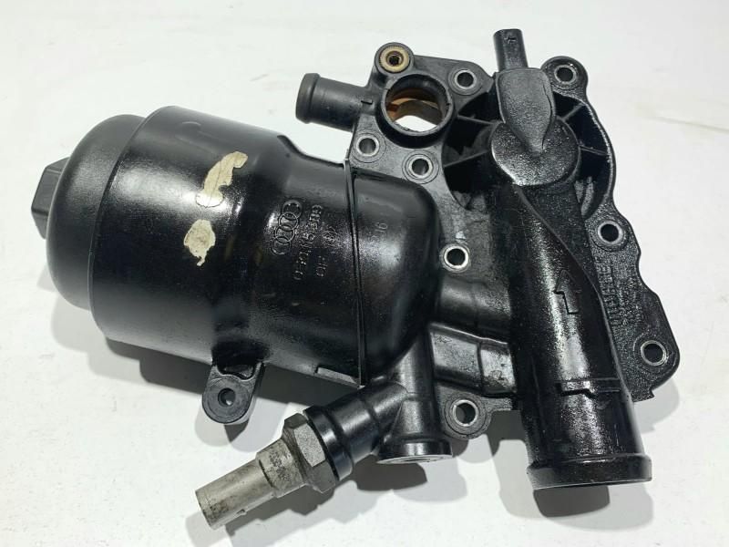 Carcasa filtru ulei Volkswagen Touareg 2 (2010-2015) [7P] 3.0 tdi CRCA 245 cp 059115389