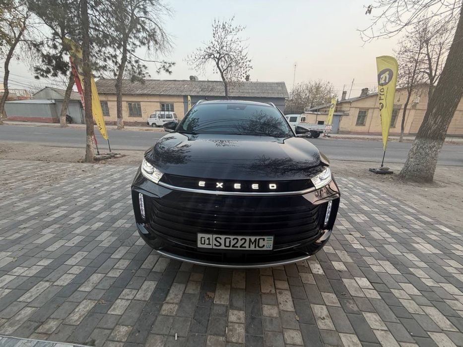 Exeed мошина сотилади