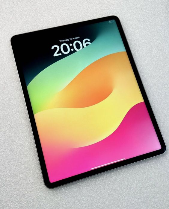 IPad Pro 12.9 Gen 6th M2 128 GB, Wi-Fi, ca nou
