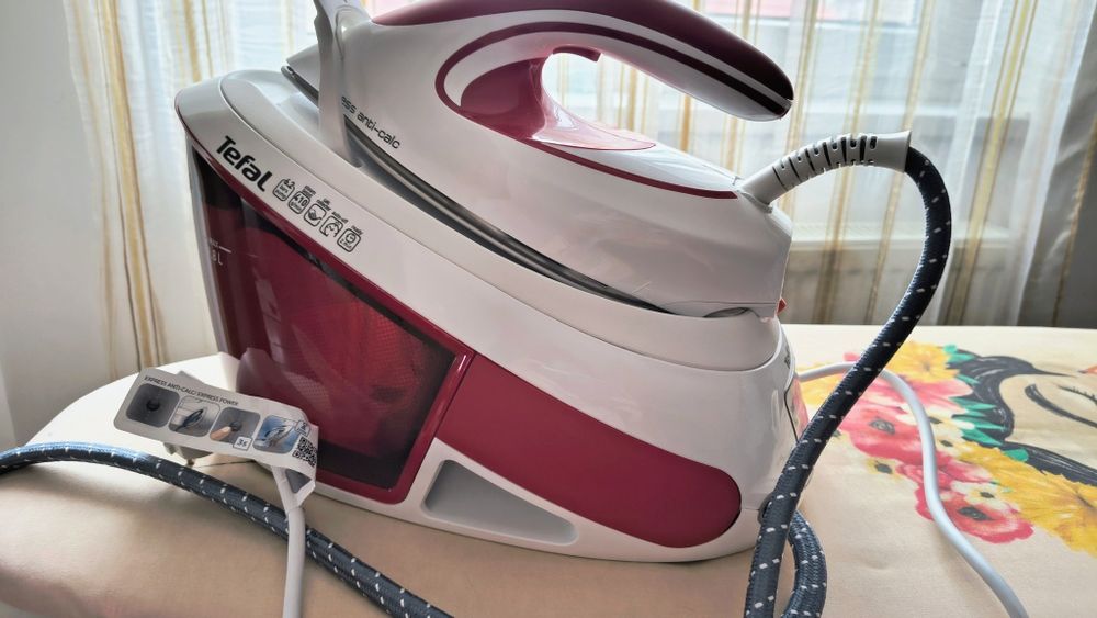 Statie de calcat Tefal Express Anti-Calc SV8030E0 , 2800 W, 6.2 bari,