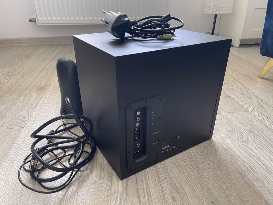 Boxe Logitech 2.1 Z623, 200W RMS