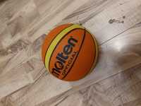 Баскетбольный мяч Molten Official