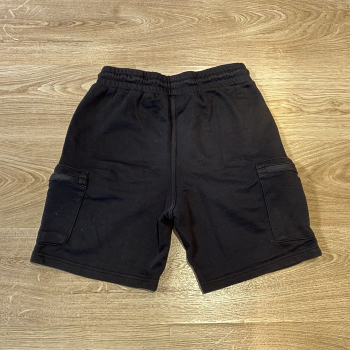 Pantalonu scurti House, marime S