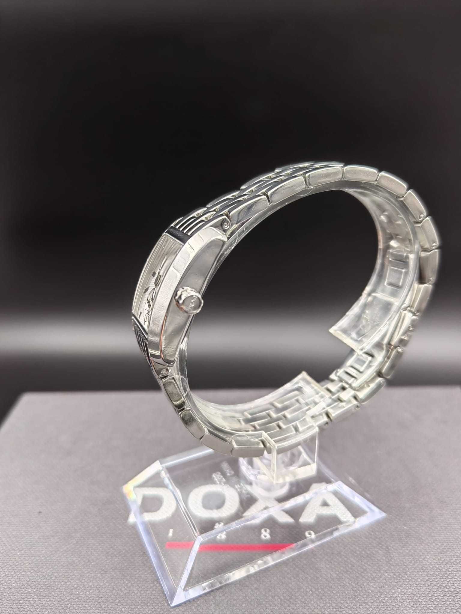 Pret Redus Ceas - Doxa New Style Small Second - Itm. LO 231