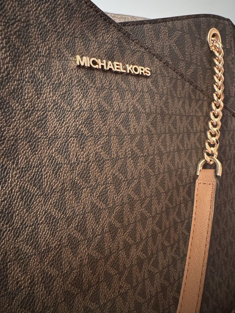 Продаю ОРИГИНАЛ сумку тоут Michael kors
