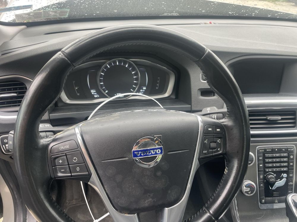 Volvo S60 T5 2016г.
