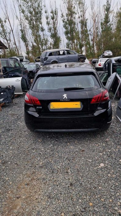 Dezmembrez Peugeot 308 2014 Break 1.6