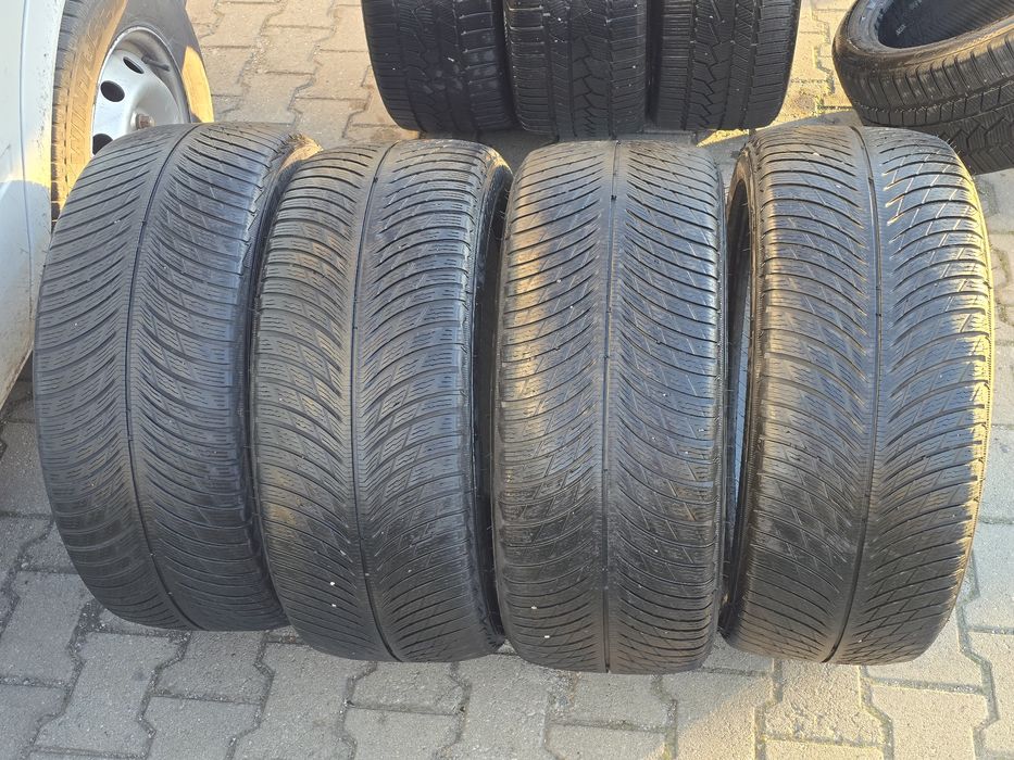 255 40 20 Michelin