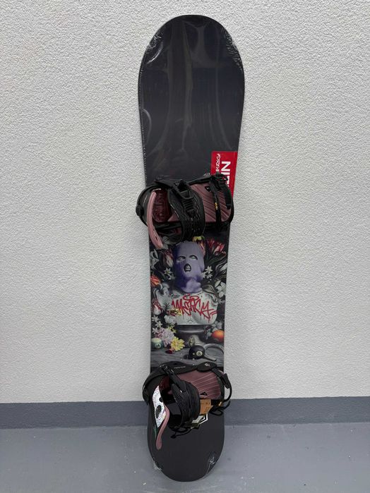 placa noua snowboard nitro mercy L146cm