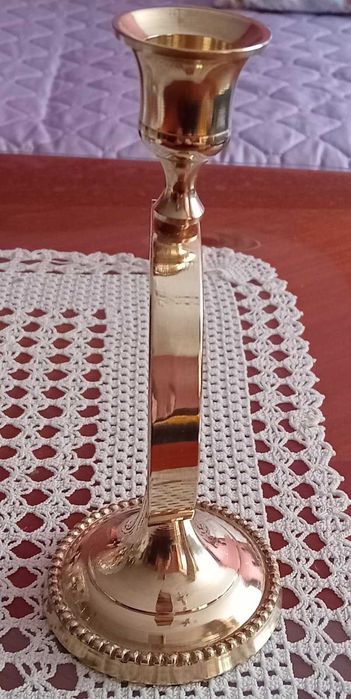 Свещник, единичен, месинг.