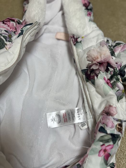 Combinezon lipsy 9-12 luni nou