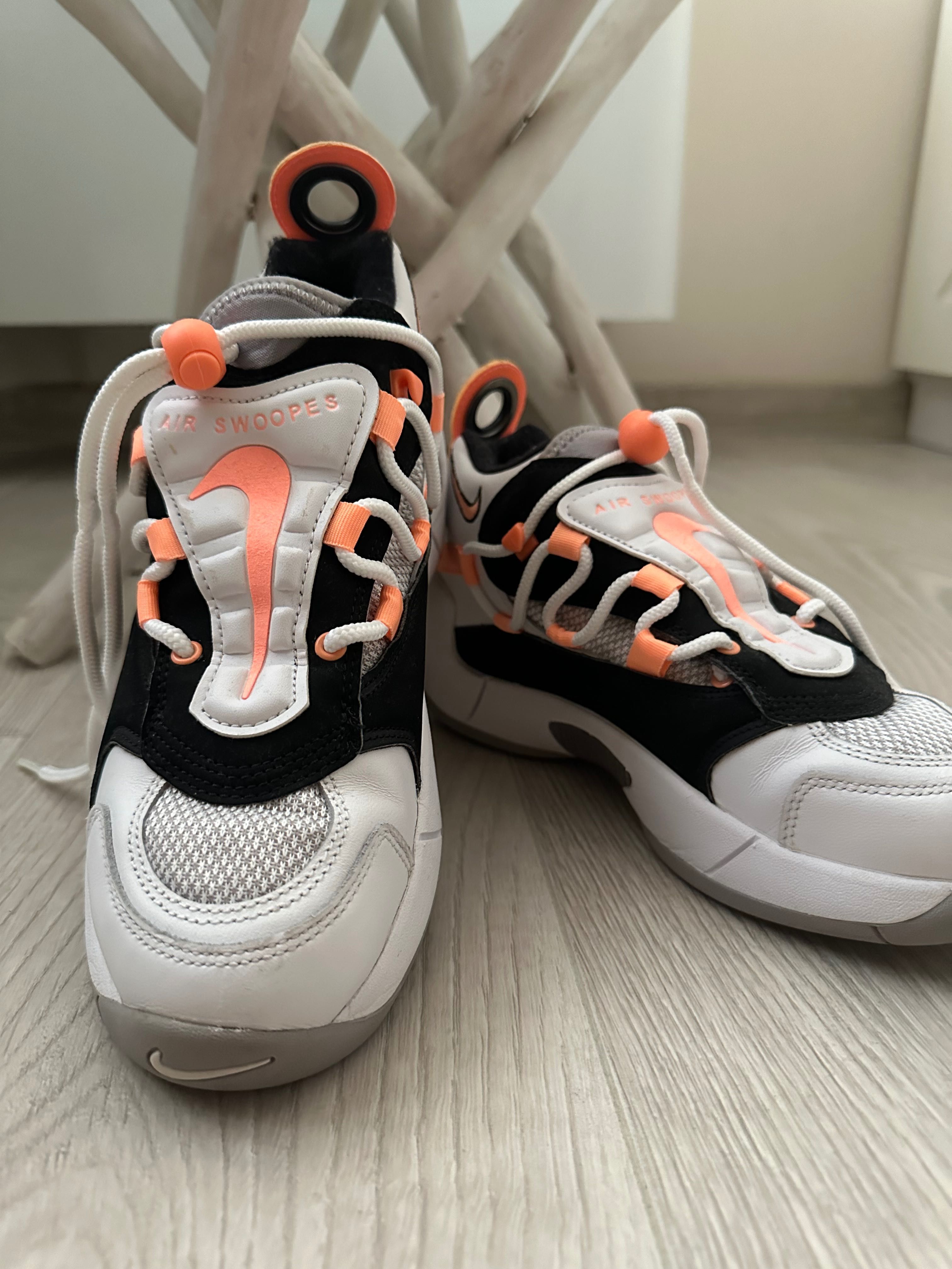 Обувки Nike Air Swoopes