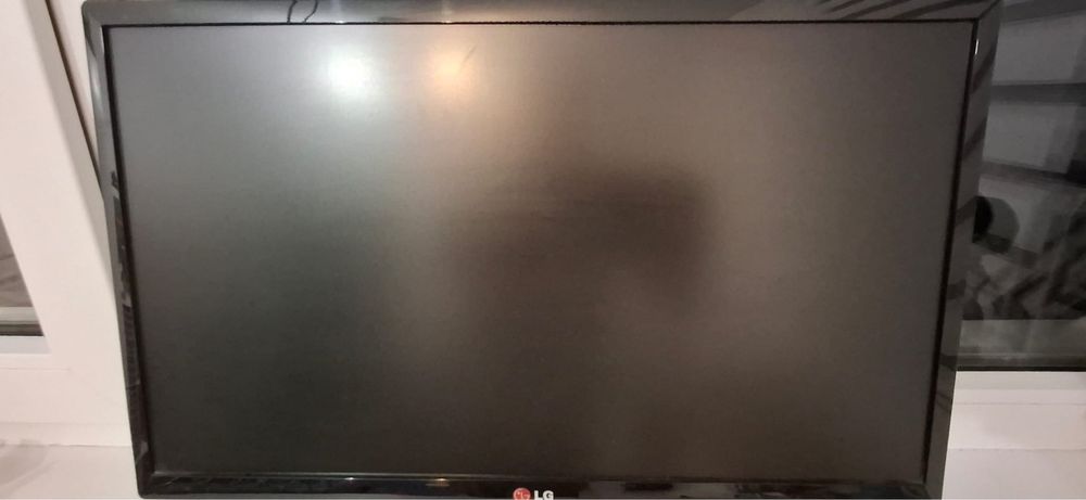 Vand monitor televizor LG