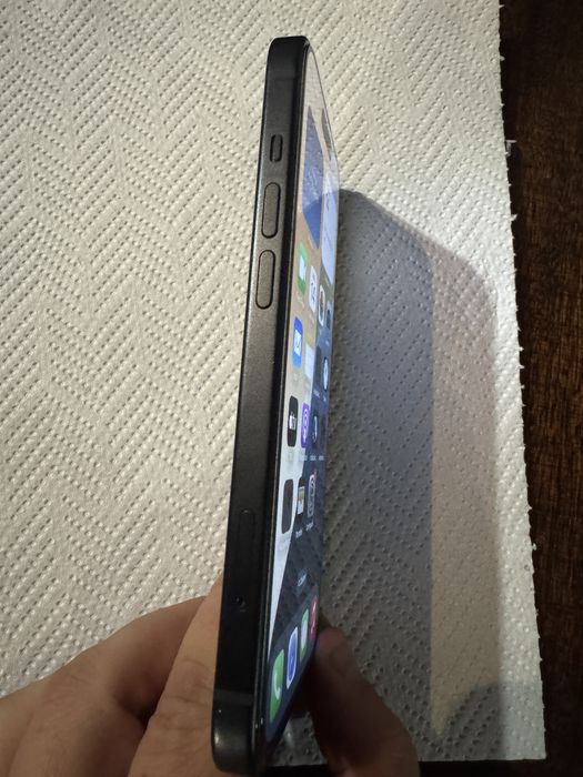 Iphone 15 black impecabil!