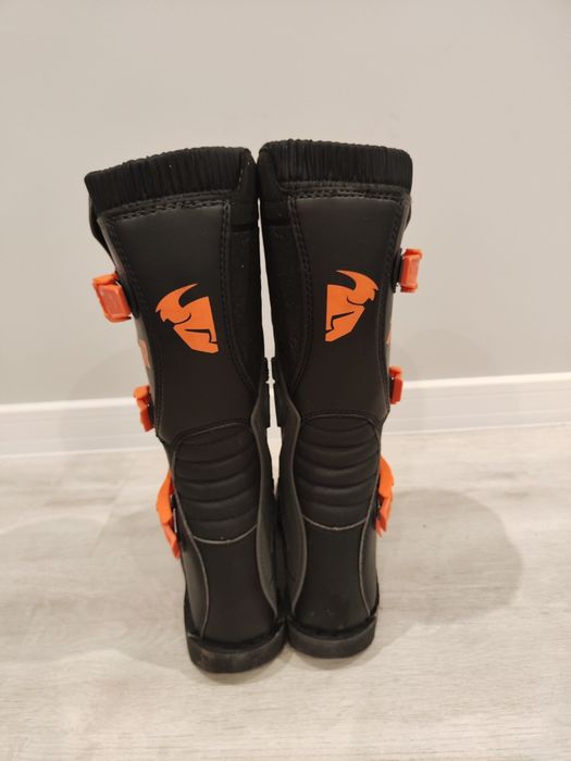 Кросови ботуши THOR 42 номер