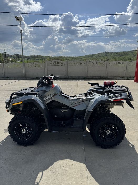 Can-am outlander max 800 LTD