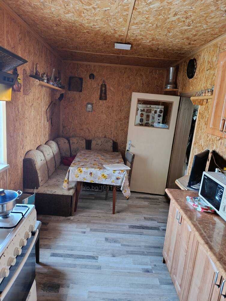 Реновирана къща в Сенокос