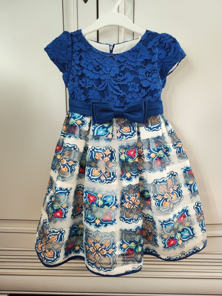 Rochiță eleganta, mărime 4-5 ani, albastru