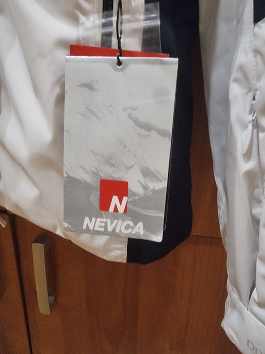 Ски яке и панталон NEVICA