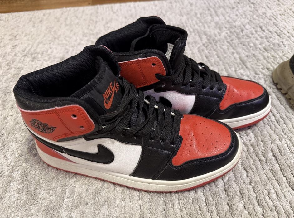 кроссовки новые