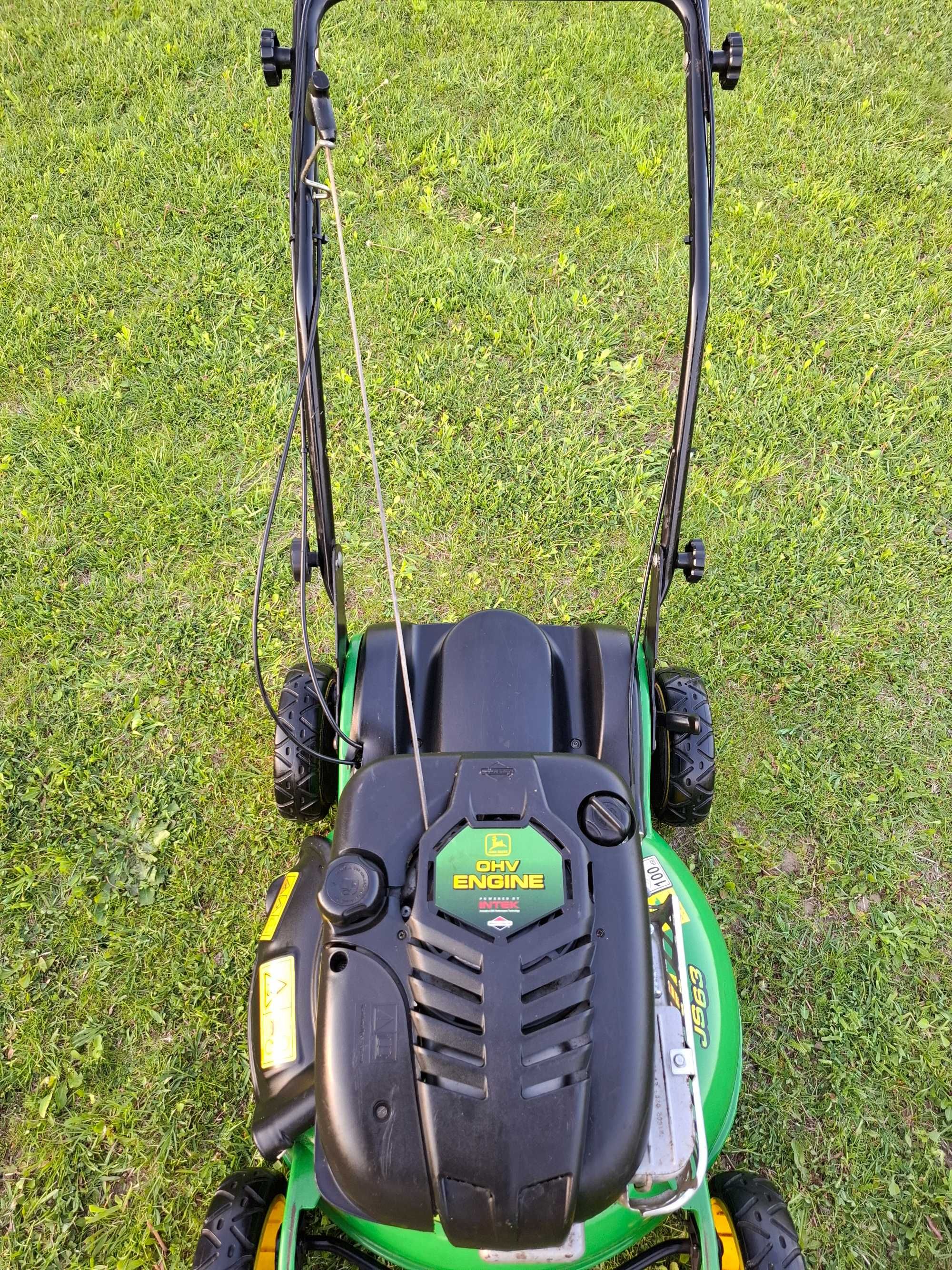 Masina iarba / John Deere