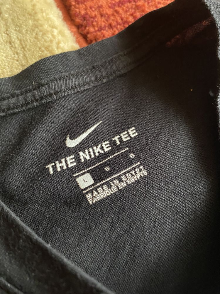 Tricou Nike in conditii bune