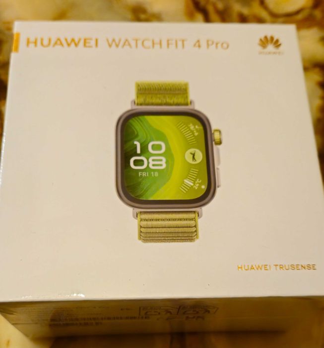 Неразпечатан Huawei watch fit 4 Pro