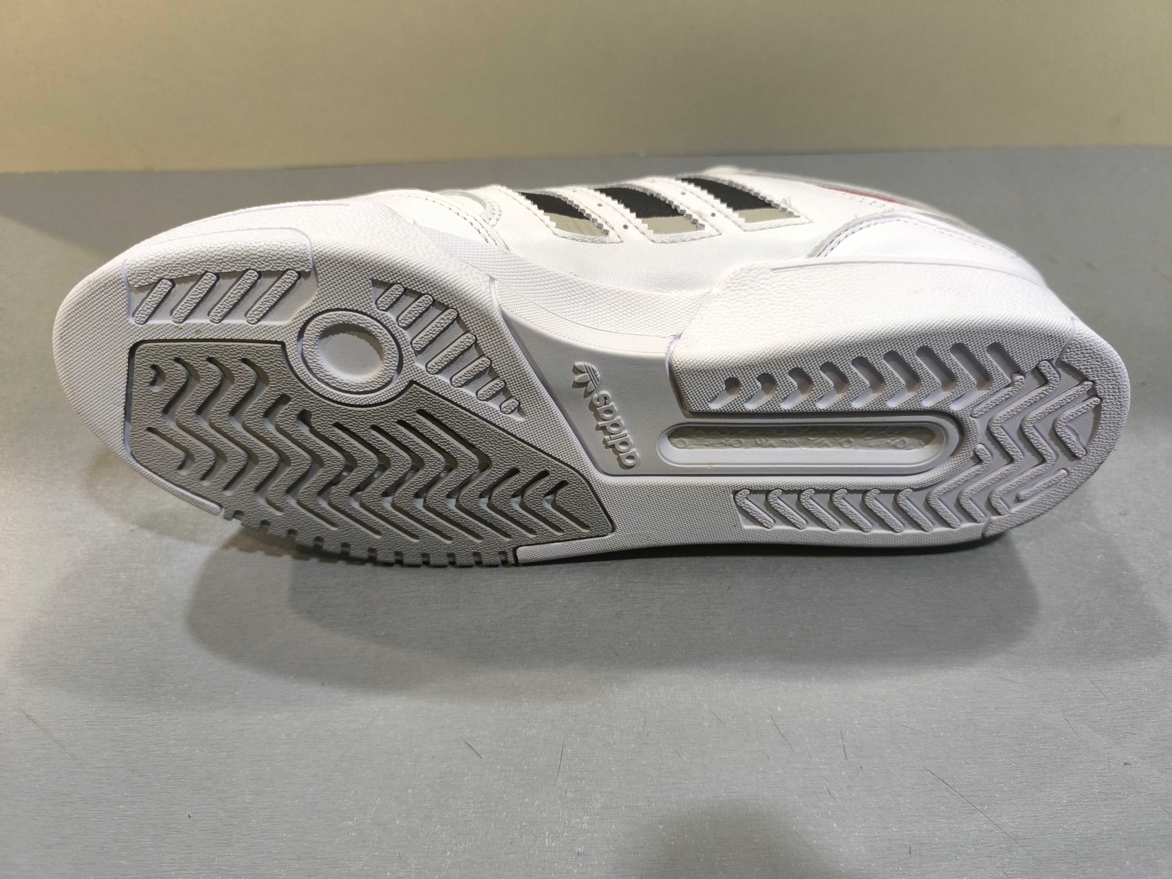 Adidas Originals N42/26,5sm Ниски кецове Ест.кожа.Нови.Оригинал