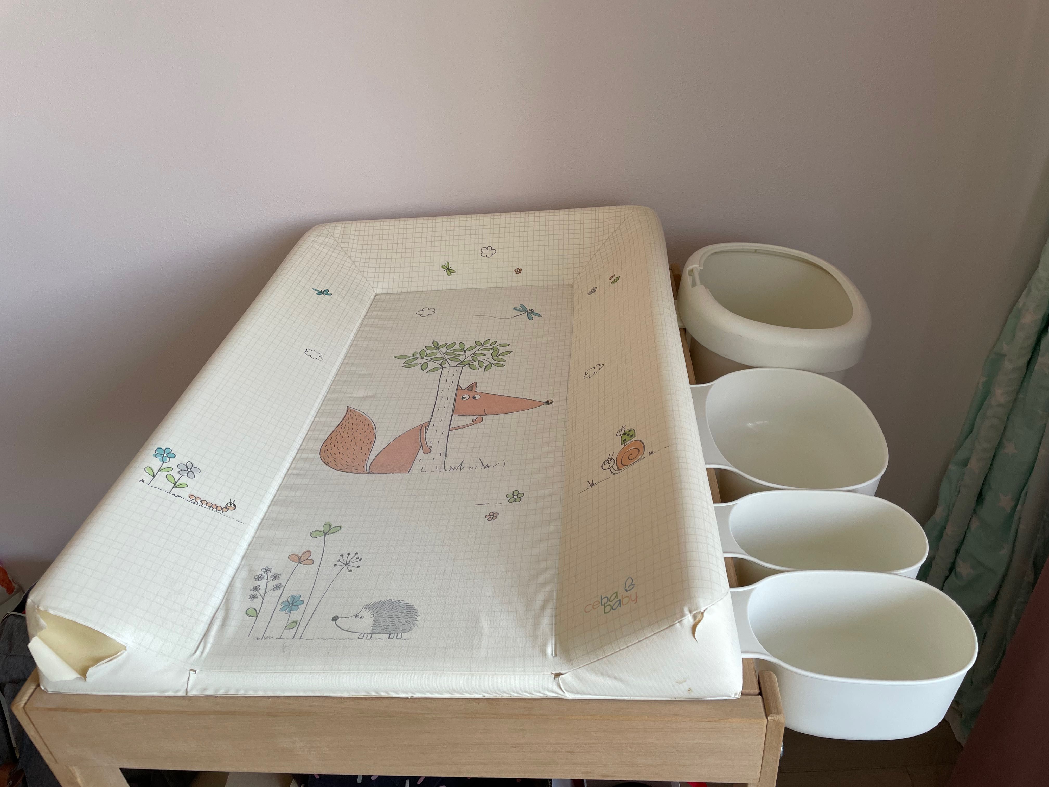 Masa de infasat IKEA & accesorii
