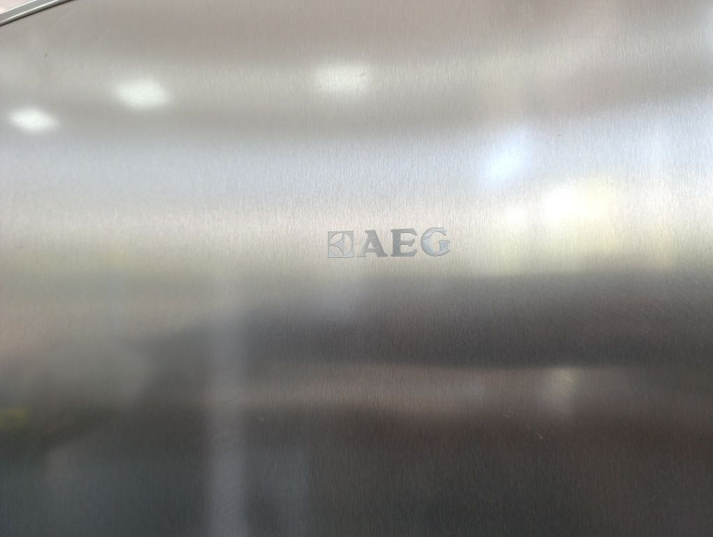 Фризер AEG A++ No frost 270 литра