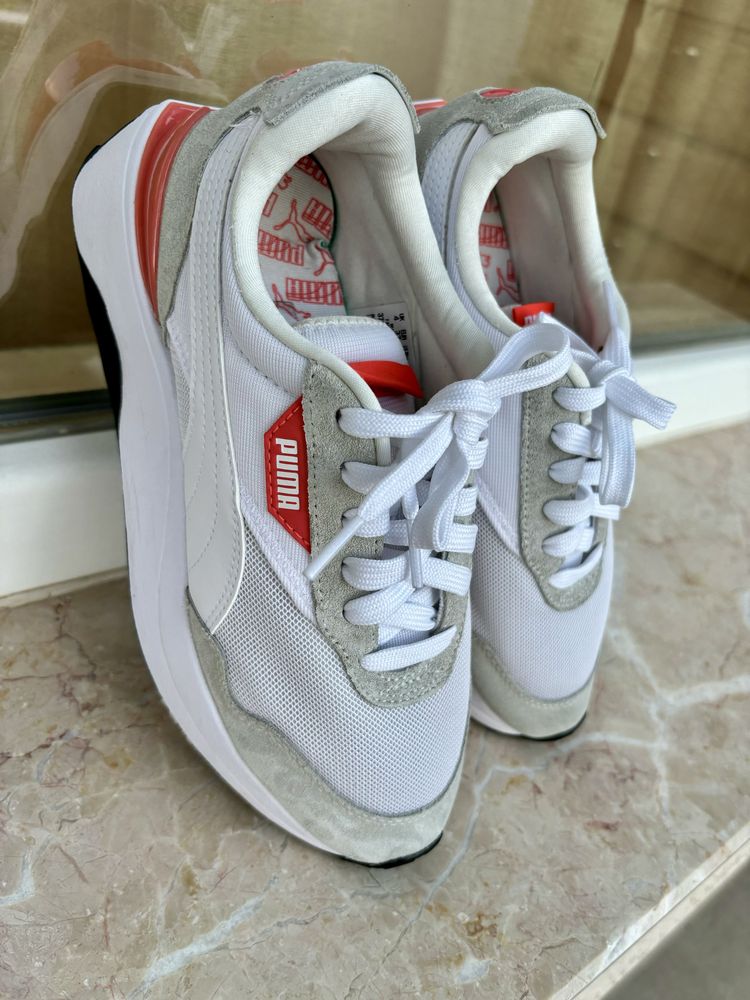 *Като нови* Puma