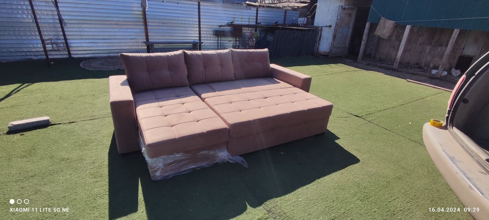 Новый диван 3 метровый, угловой